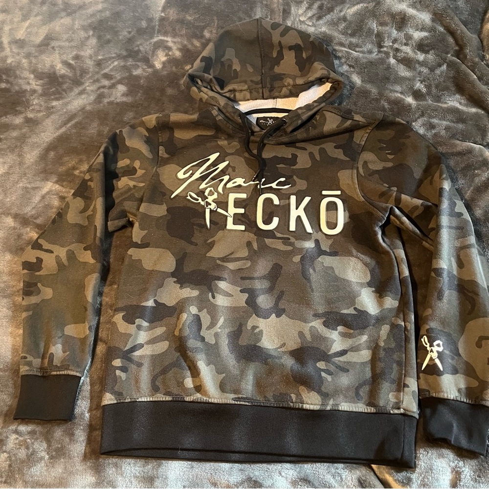 Marc Ecko Hoodie Small Army Green Camo Metal Scissors Cut Hoodie